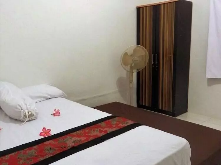 Majatalo Backpacker Bali Barat