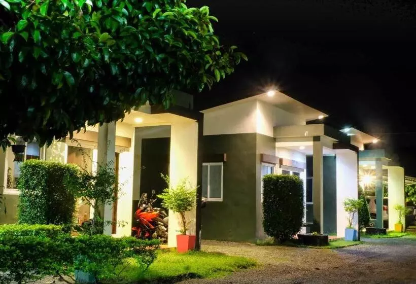 ペンション Bai Pai Resort