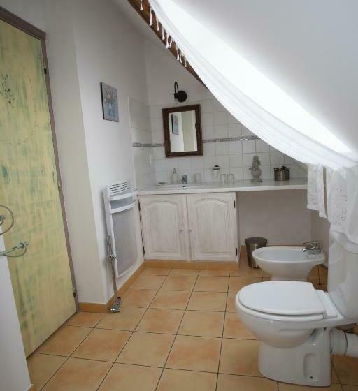 بنسيون Les Jarrieres