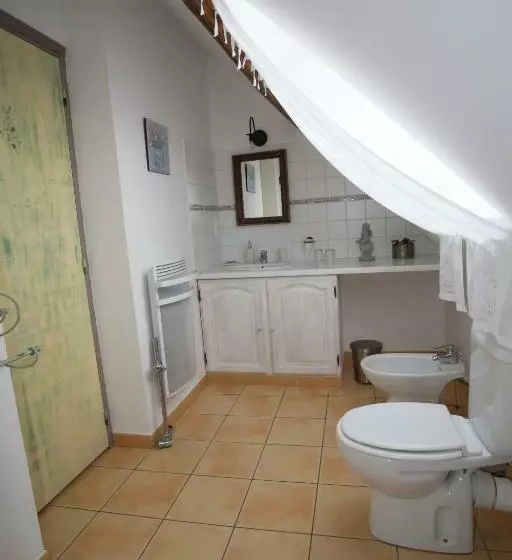 Majatalo Les Jarrieres