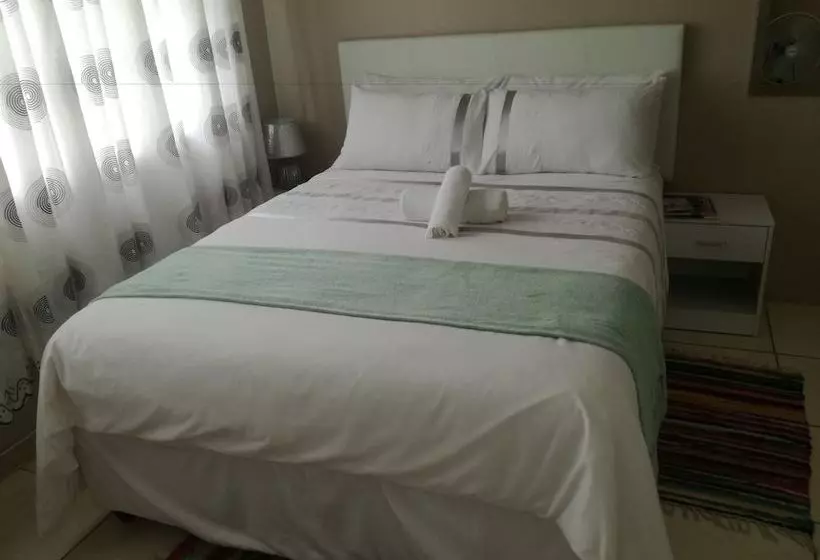 ペンション Luh Guesthouse