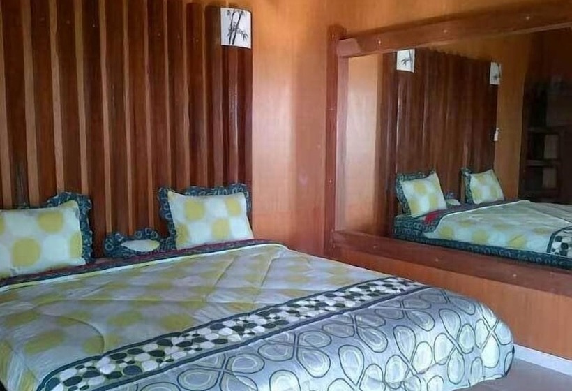 פנסיון Senaru Lodge