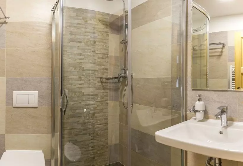 Majatalo Smrcina Resort