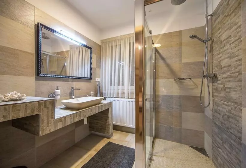 Majatalo Smrcina Resort