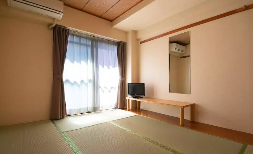 旅館 Business Hotel Wako