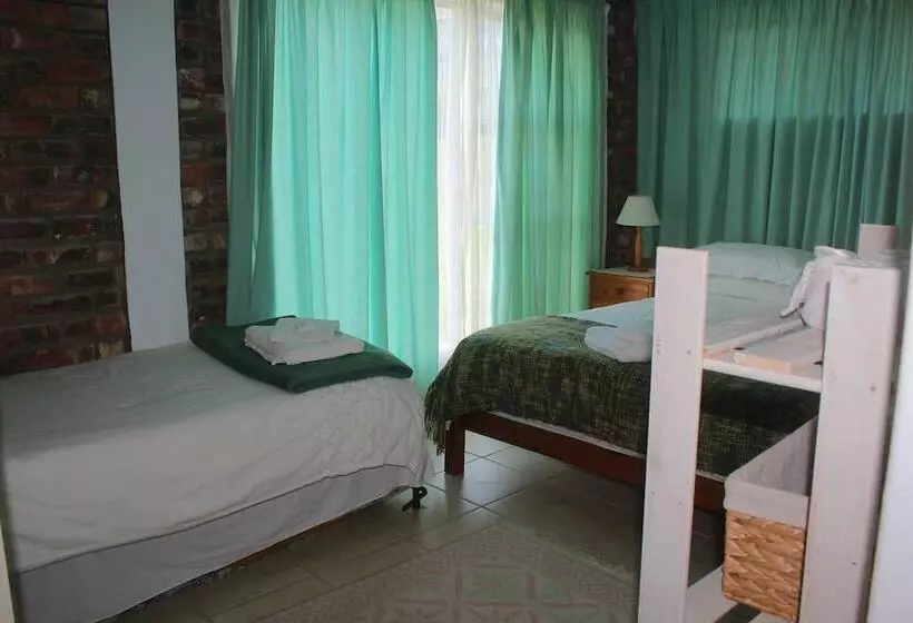 Sandpiper Guest Cottages