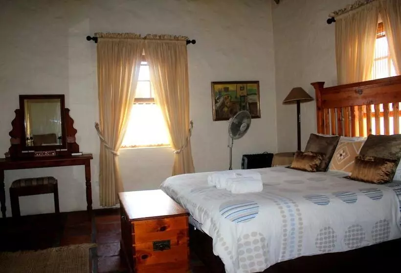 Sandpiper Guest Cottages