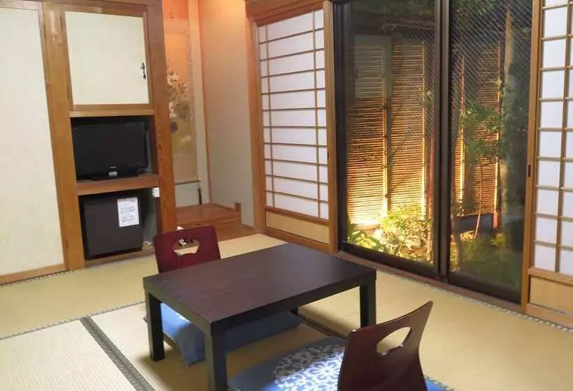 Shofuso Ryokan