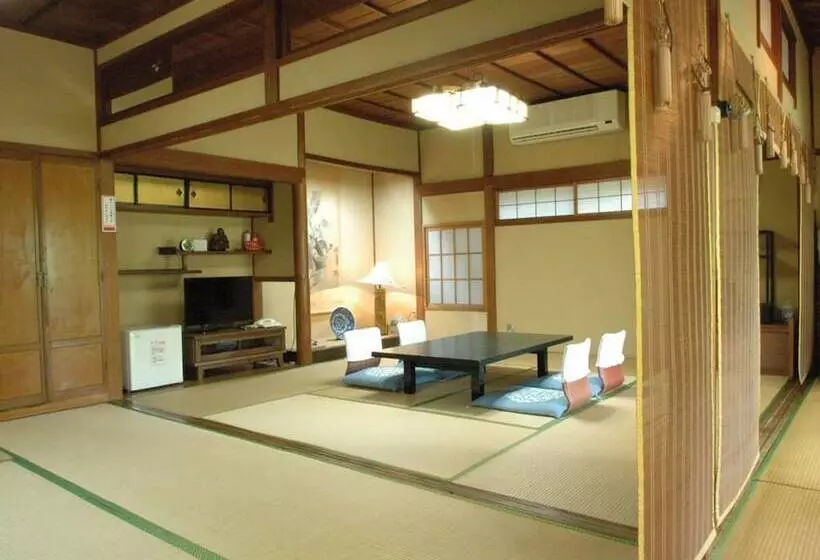 Shofuso Ryokan
