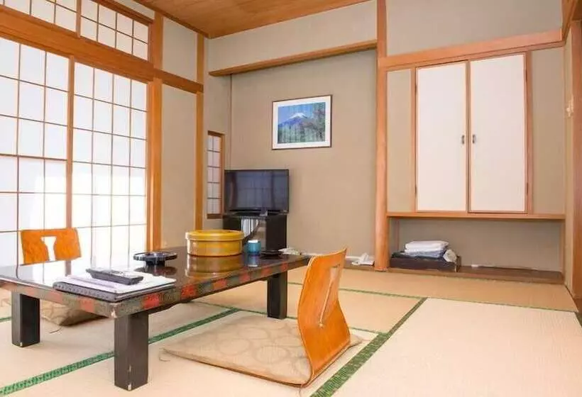 Yugawara Onsen Ryokan Greenso