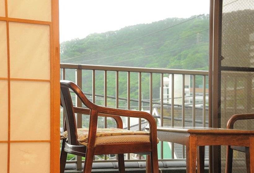 Yugawara Onsen Ryokan Greenso