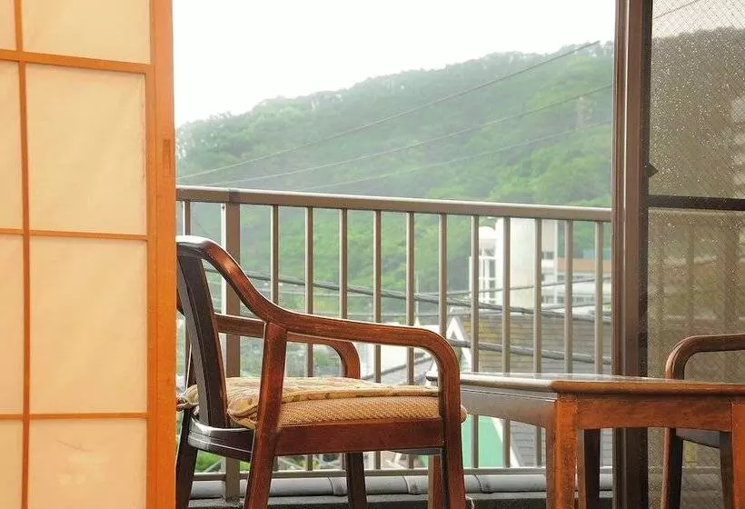 Yugawara Onsen Ryokan Greenso