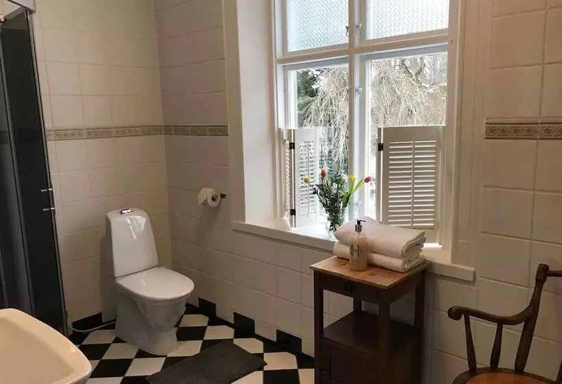 Aamiaismajoitus (B&B) Berg Säteri