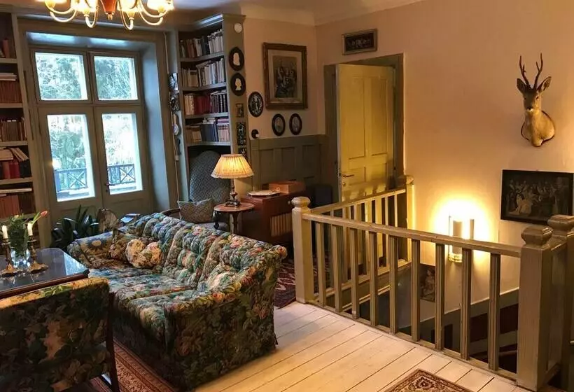 Aamiaismajoitus (B&B) Berg Säteri