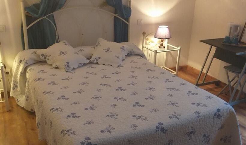 مبيت وإفطار Domaine De La Cour