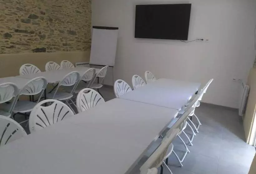 ベッドアンドブレックファースト Domaine De La Cour