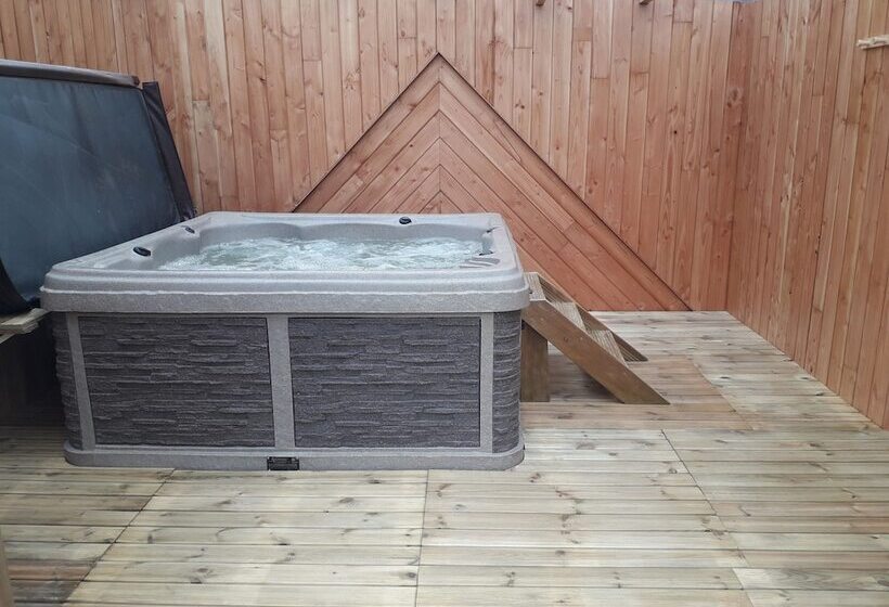 مبيت وإفطار Domaine De La Cour