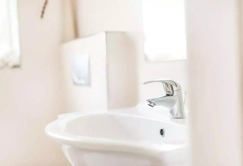 Aamiaismajoitus (B&B) Landhaus Mondschein