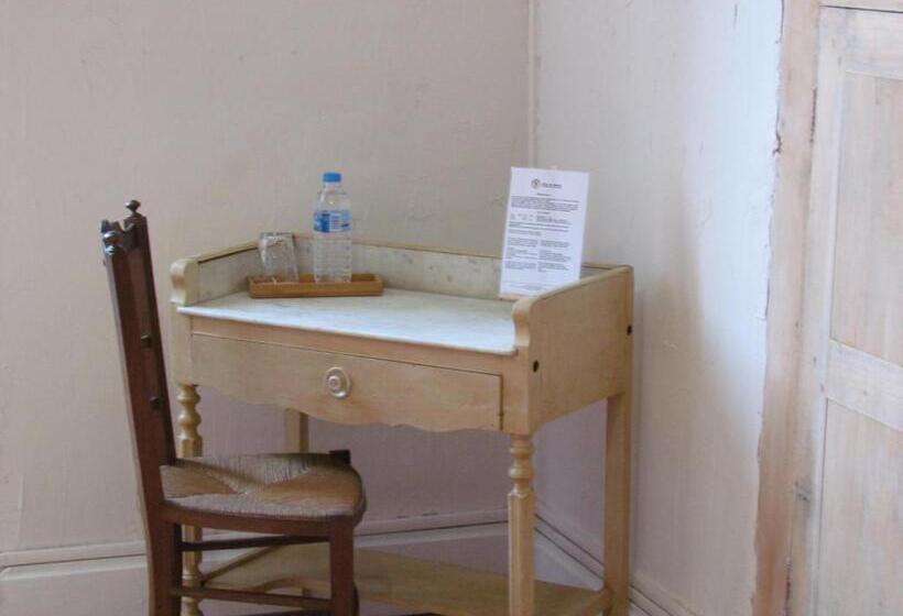 ベッドアンドブレックファースト Le Domaine Des 3 Marmottes Chambres D Hôtes