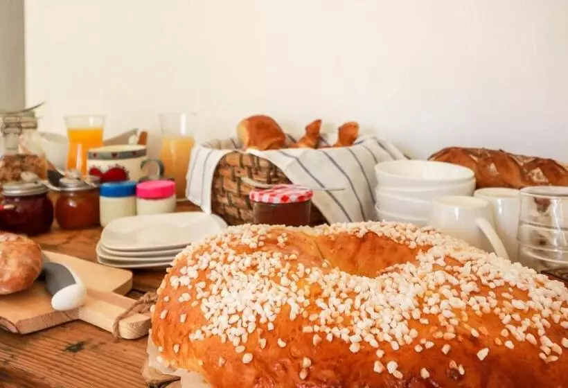 Aamiaismajoitus (B&B) Le Domaine Des 3 Marmottes Chambres D  Hôtes