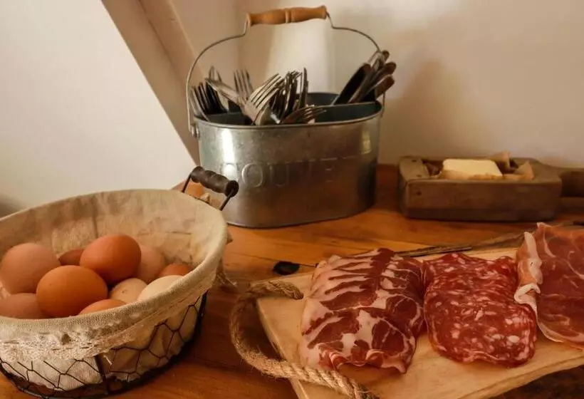 Aamiaismajoitus (B&B) Le Domaine Des 3 Marmottes Chambres D  Hôtes