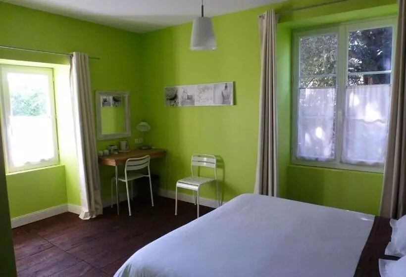 Aamiaismajoitus (B&B) Lepireau Fr Gîtes Piscine Chauffée