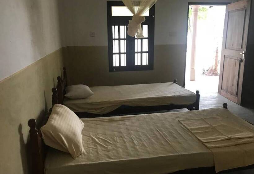 민박 Reef Pasikudah