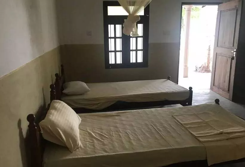 Aamiaismajoitus (B&B) Reef Pasikudah