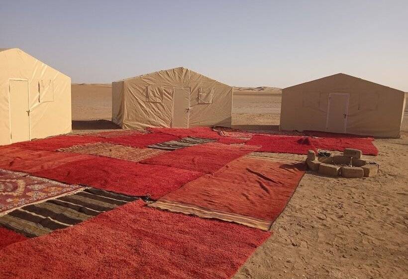 Отель Bivouac Les Nomades