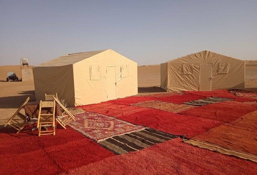 Отель Bivouac Les Nomades