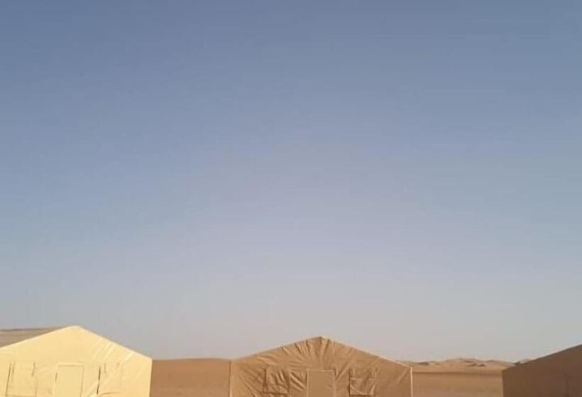 Отель Bivouac Les Nomades