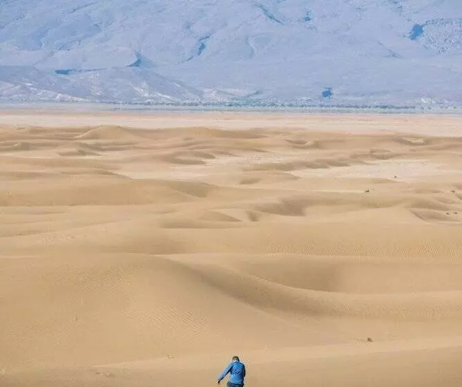 Hotelli Bivouac Les Nomades