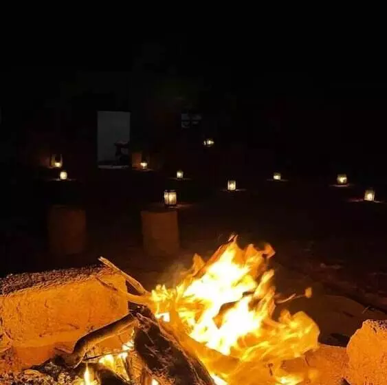 Hotelli Bivouac Les Nomades