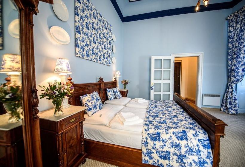 Szálloda Chateau Hostačov