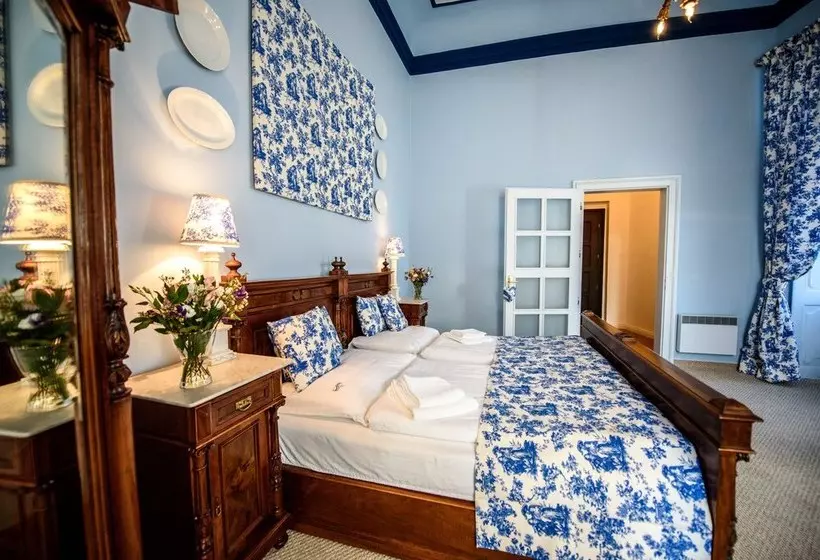 Hotelli Chateau Hostačov