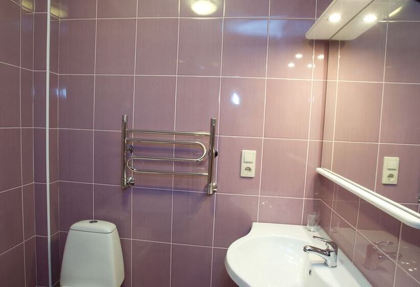 בית מלון כפרי Green Hosta