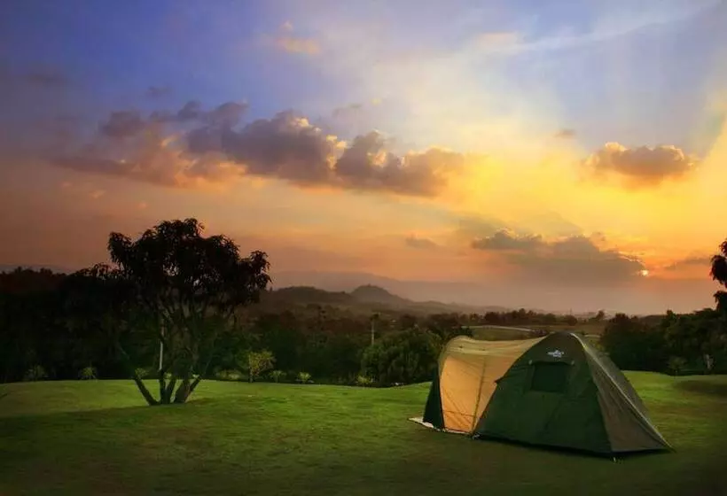 Hotelli Kertas Khaoyai Resort And Farm