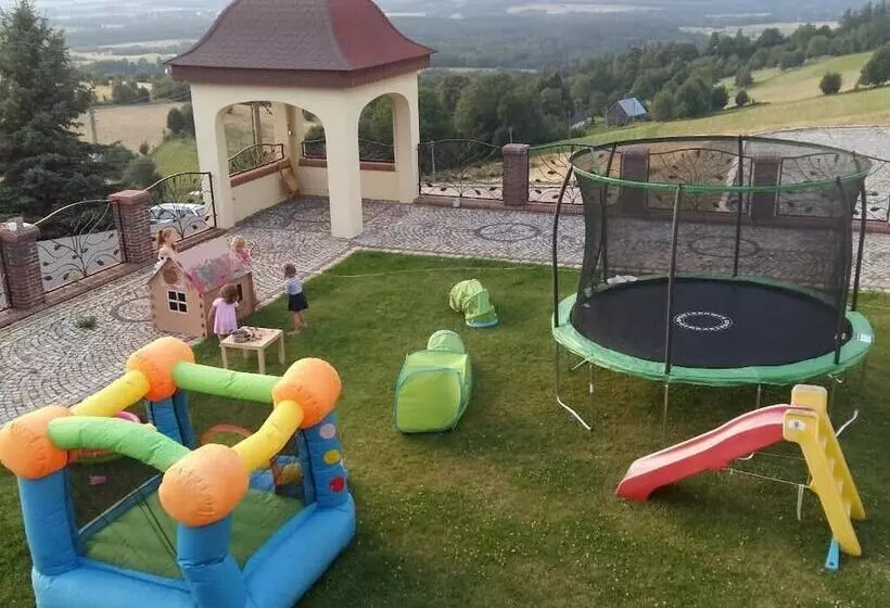 ホテル Leśny Kurort W Gierczynie