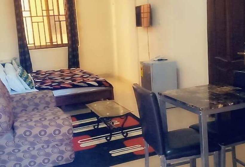 בית מלון כפרי Nagino Lodge