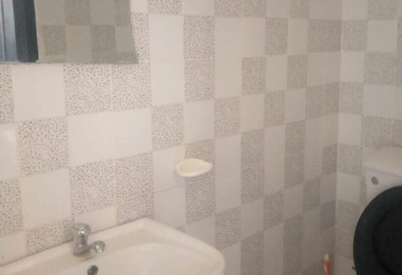 בית מלון כפרי Nagino Lodge