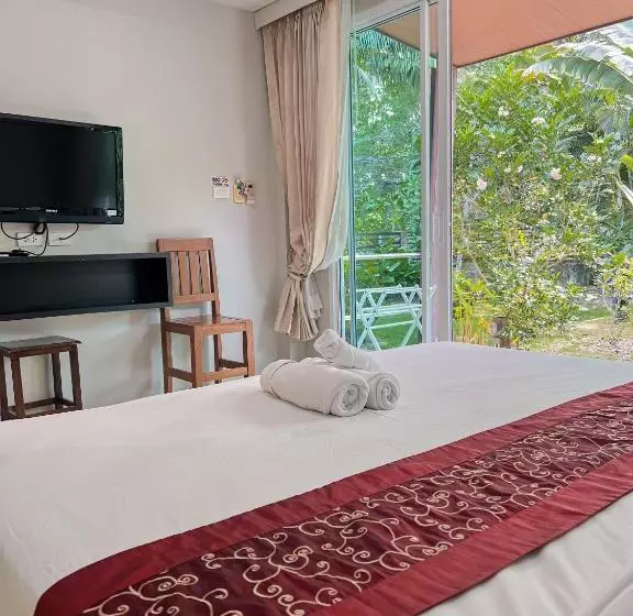 Hotelli Naiyang Boutique Resort