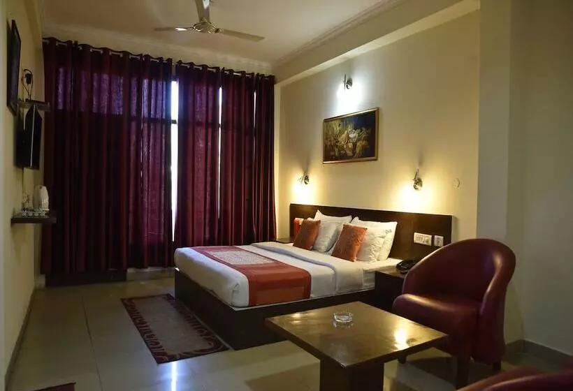 هتل Neovedic Resort By Oyo Rooms