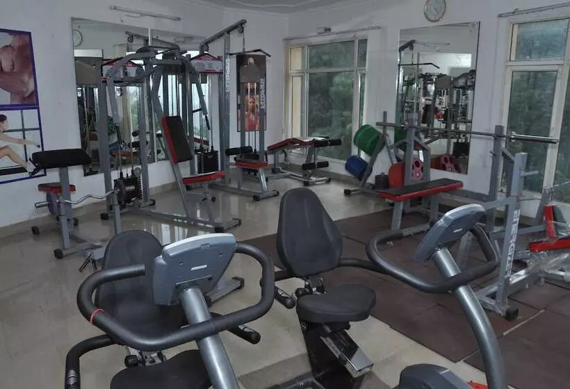 هتل Neovedic Resort By Oyo Rooms