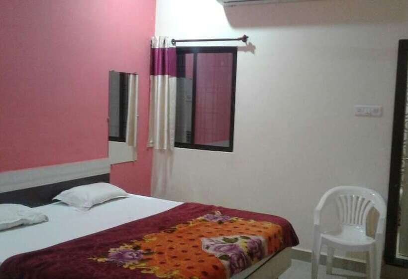 בית מלון כפרי Rajvansh