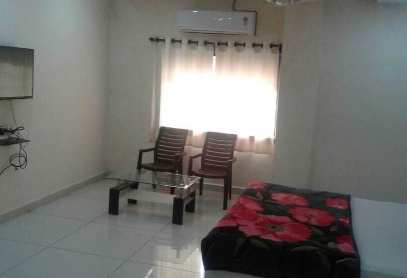 בית מלון כפרי Rajvansh