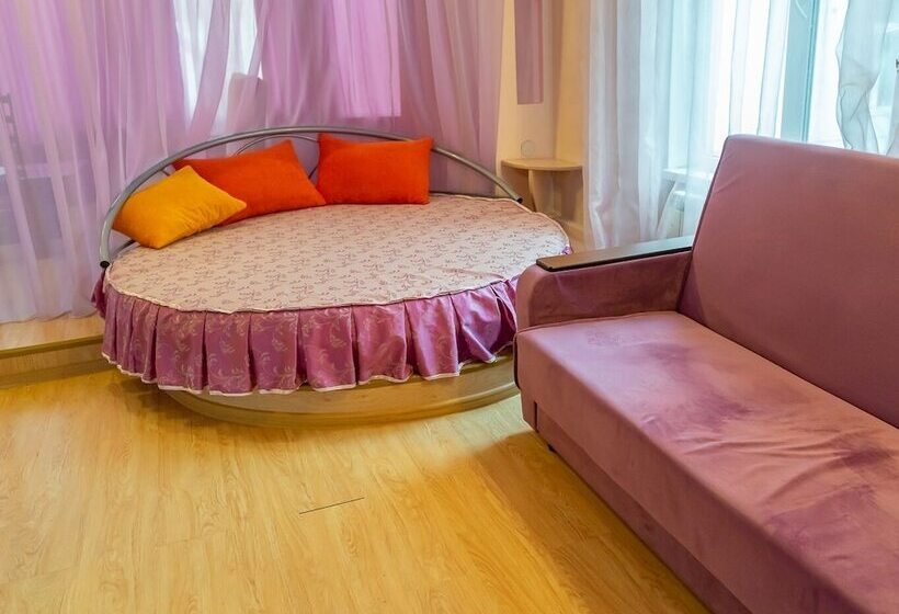 호텔 Sanatoriy Geolog Kazakhstana