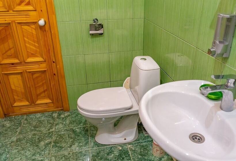 호텔 Sanatoriy Geolog Kazakhstana