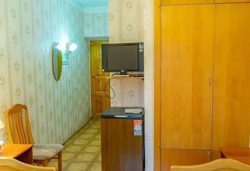 ホテル Sanatoriy Geolog Kazakhstana