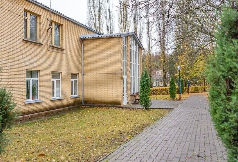 호텔 Sanatoriy Geolog Kazakhstana