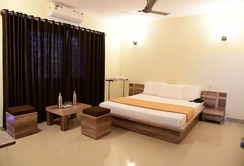 Hotelli Shesha Kuteera